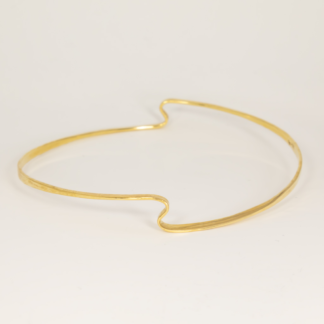 Forged Bangle Bracelet in 18K Yellow Gold