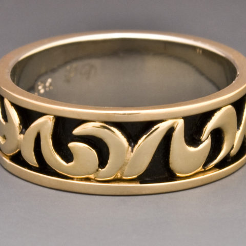 Bi-metal Applique Wedding Band