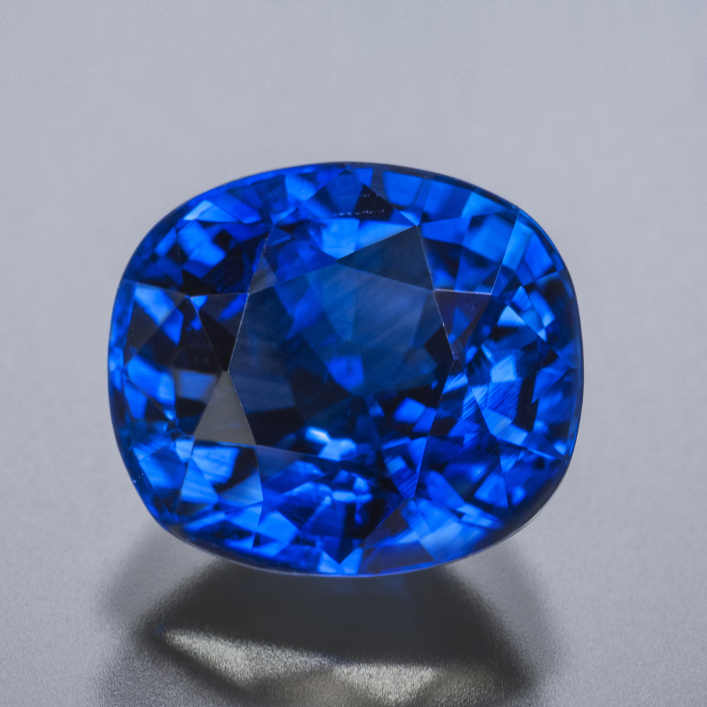 3.27 Carat Blue Sapphire (H)