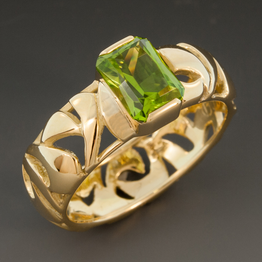 Cushion-cut Peridot Gemstone Diamond Men's Ring in Gold or Silver, Mens  Gemstone Rings, Rings for Men, Mens Gemstone Jewelry, Mens Gold Ring - Etsy
