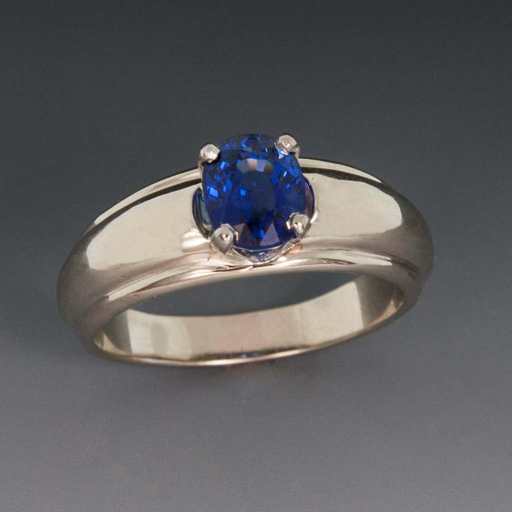 14K White Gold Ring w/Blue Sapphire