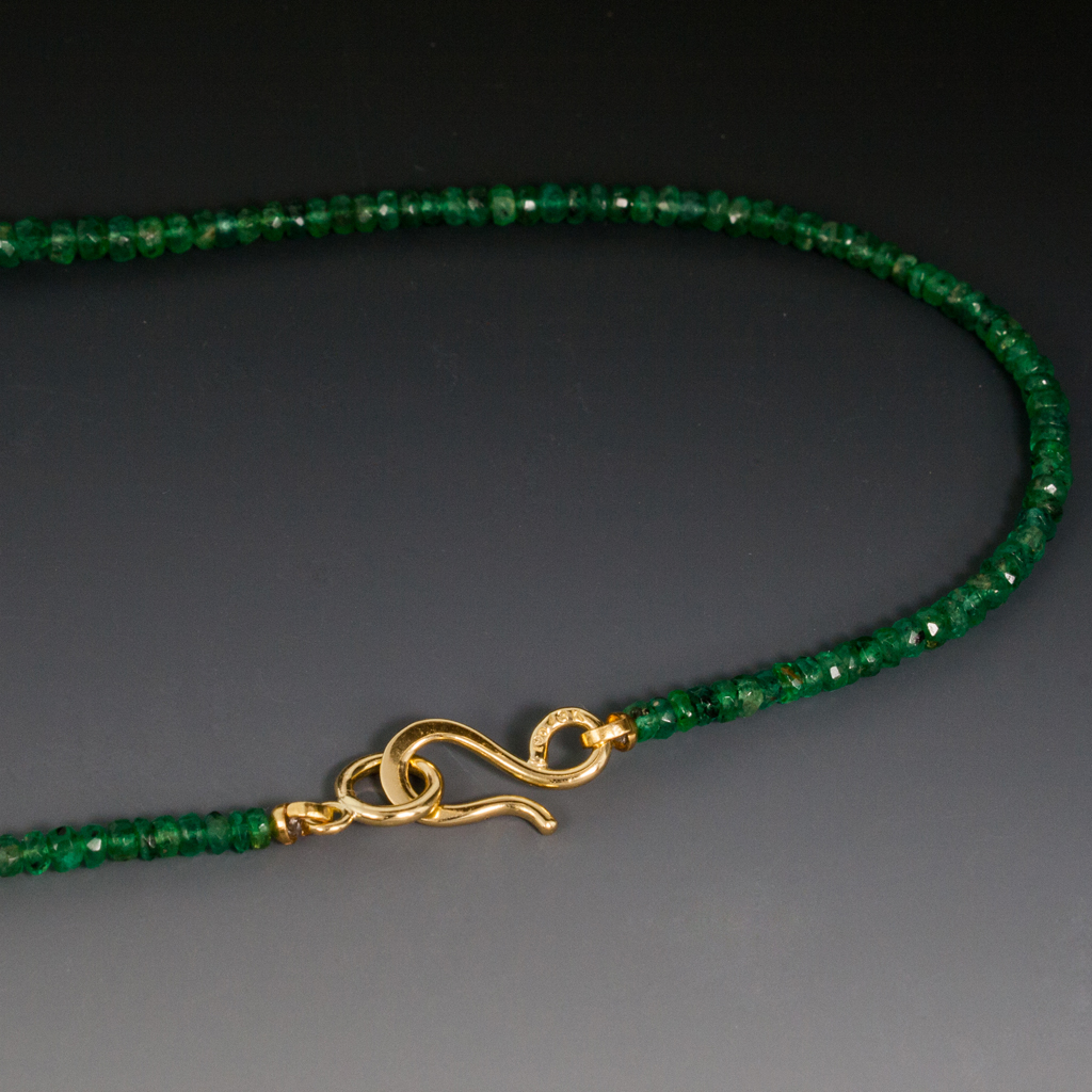 18K Yellow Gold Emerald Faceted Bead Necklace