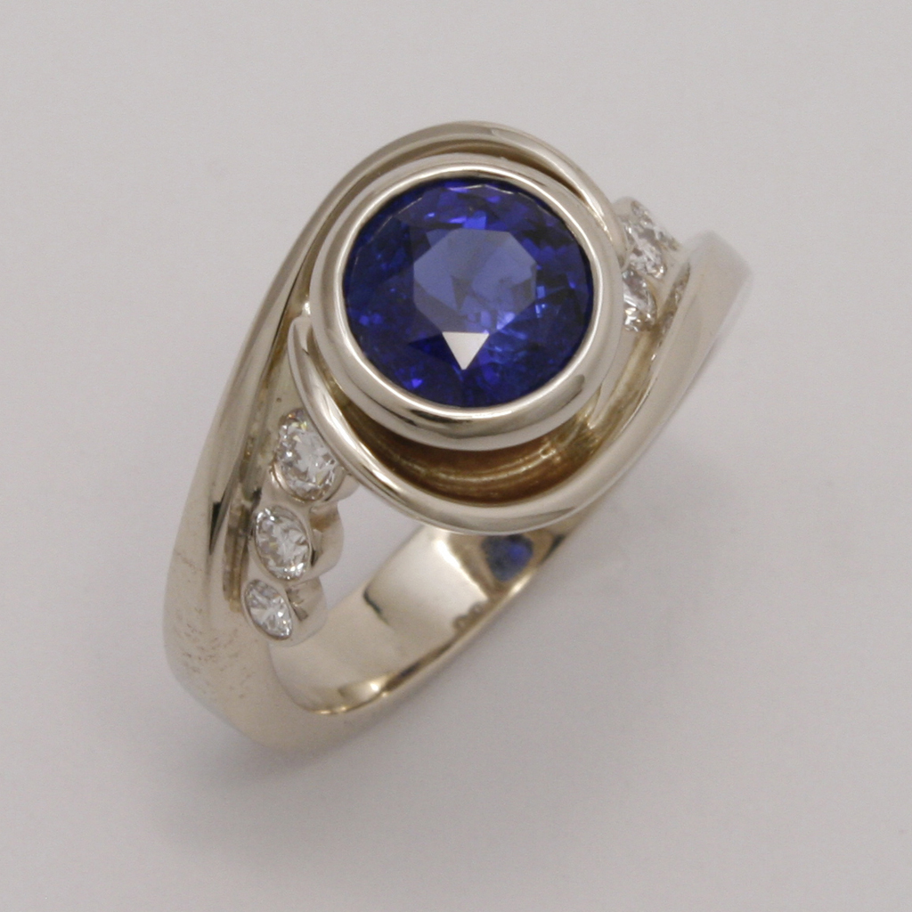 18K White Gold Wrap Ring w/Blue Ceylon Sapphire & Diamonds