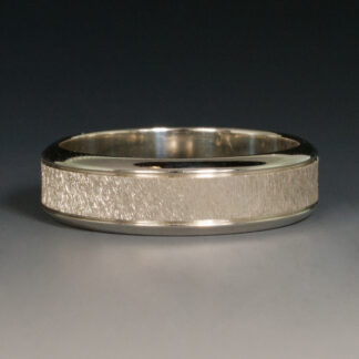 Wedding Band w/Beveled Borders & Engraved Texture