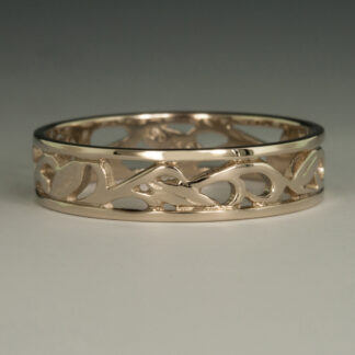 Pierced Leaf Wedding Band with Borders