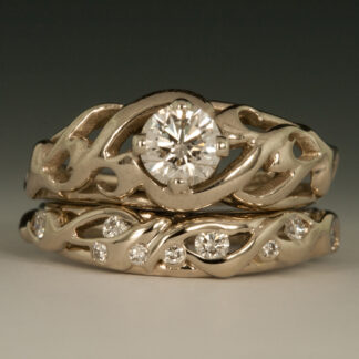 Pierced Wedding Set with Diamonds