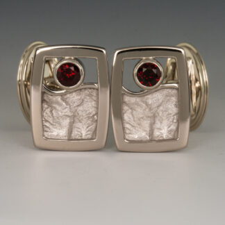 Garnet and Gold Cuff Links