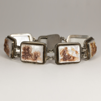 Shell Cameo Bracelet with Seven Plaques