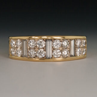Round & Baguette Diamonds Ring