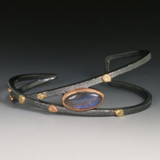 Criss Cross Cuff w/Oval Cabochon Labradorite