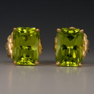 18KY Emerald Radiant Cut Peridot Ear Studs, 2.53 Carats