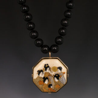 Necklace, Ancient Japanese Satsuma Buckle w/5 Ladies & a Child, 14KY, Jet Beads