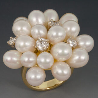 Pom-Pom Ring with Pearls and Diamonds