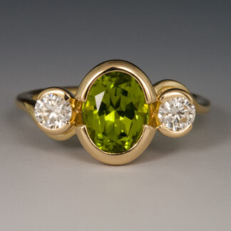 Ring, Peridot (Arizona), Diamonds, 18KY