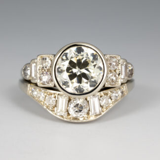 Diamond Wedding Set of Curved Band to fit Engagement Ring in 14KW