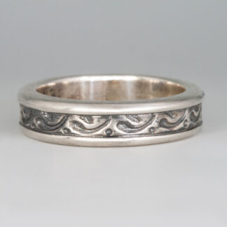 Sterling Silver Textured Medium Band