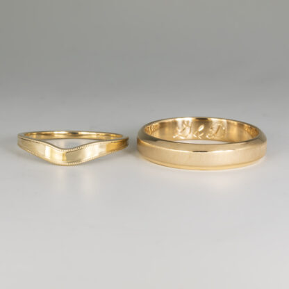 Wedding Band, Wavy band contoured to fit engagement ring, 14KY sz 4.5
