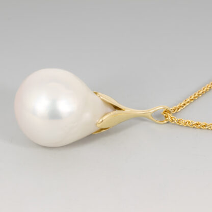 White Baroque Pearl Drop Pendant in Floral Mounting - Image 3