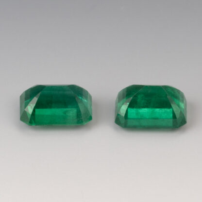 Emerald Pair 8x6mm emerald cut 3.21ctw - Image 2
