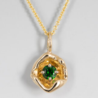 Pendant, Small Water Casting, Tsavorite Garnet 3.9mm .30ct, 14K