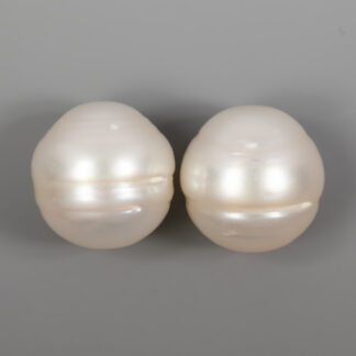 Pair White South Sea drops circled 14.5x13.8mm