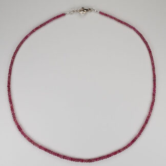 Tourmaline 2.6mm Graduated 14KW Necklace 16"
