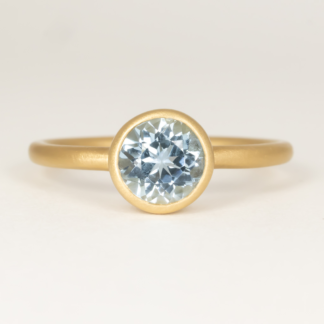 Round Aquamarine Ring in 14KY