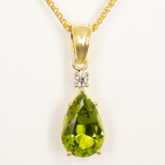 Pear Peridot Pendant with Diamond in 18K Yellow Gold